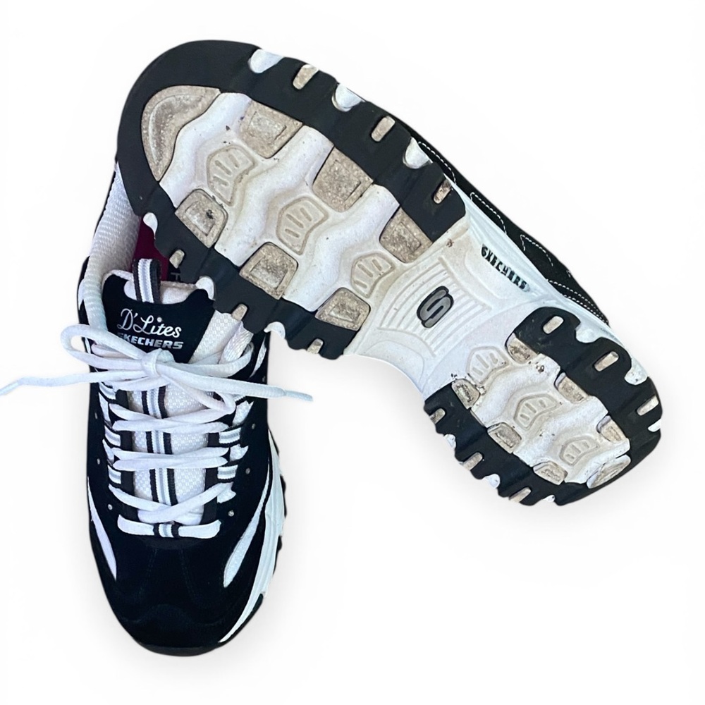 Skechers D'Lites Women's Black White & Pink Memory Foam Sneakers - Picture 5 of 8